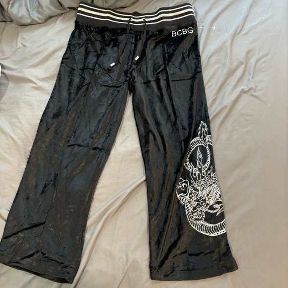 BCBG Y2K Velour Tracksuit - Picture 6 of 6